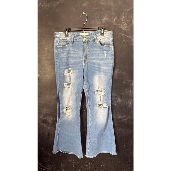 Almost Famous Denim - Almost Famous Distressed Flared Jeans